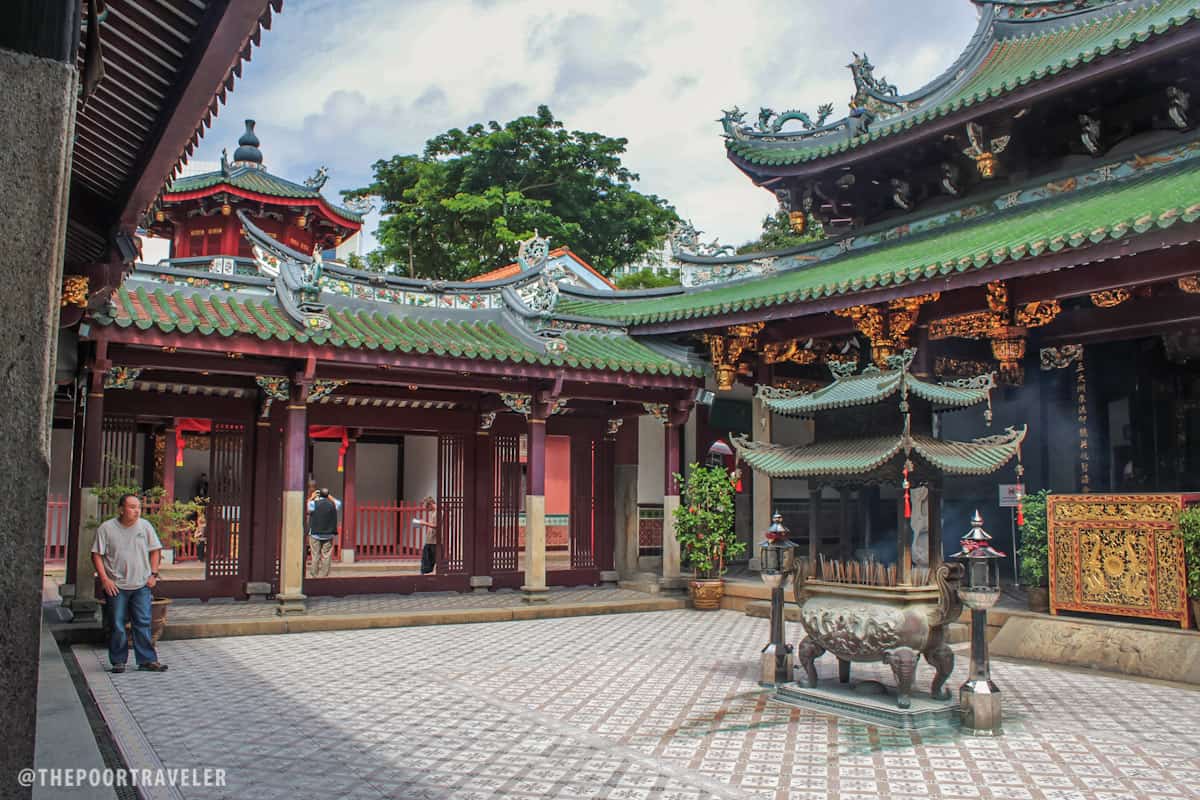 Inside Thian Hock Keng Temple