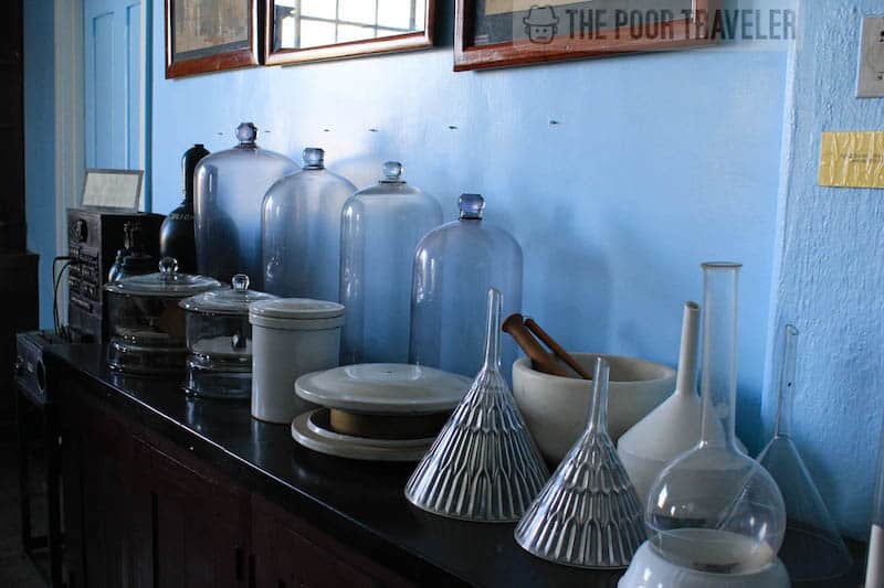 Culion博物馆和档案馆拥有许多有关该镇历史的设备和文件作为麻风病殖民地。