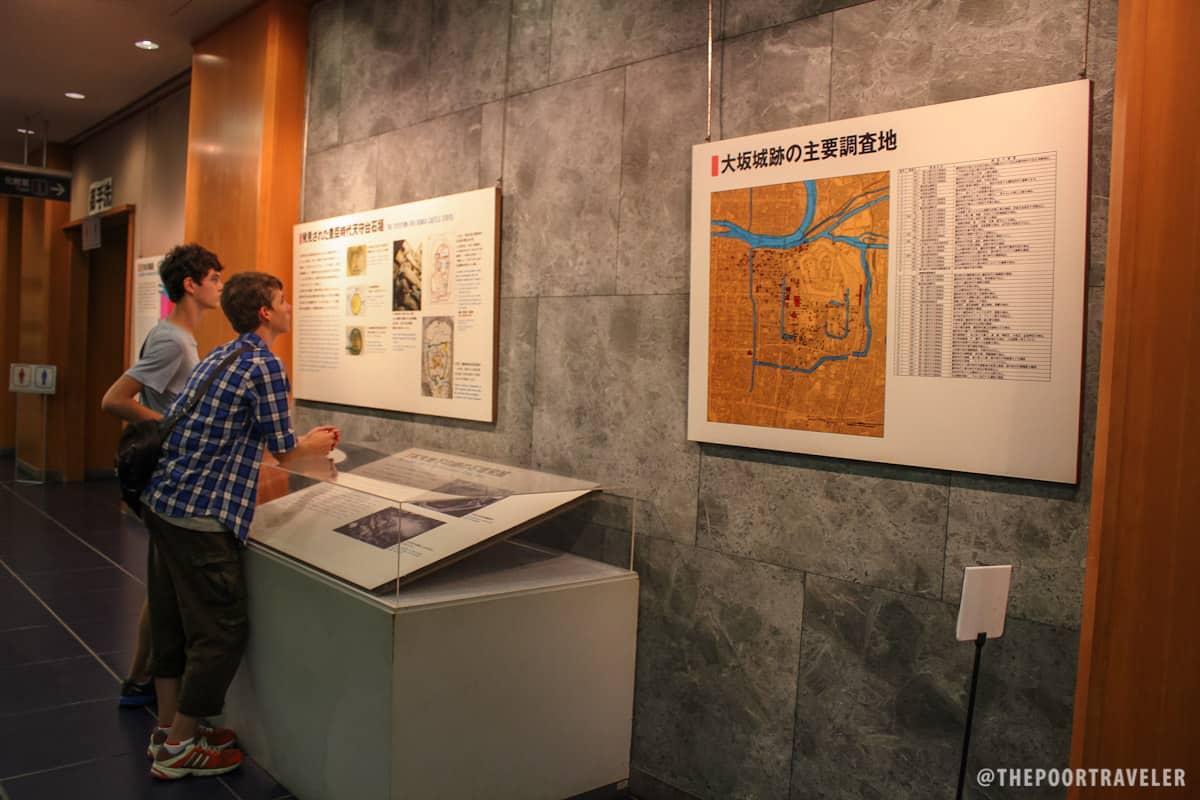 这座城堡现在拥有一个博物馆，展示丰田的生活和工作
