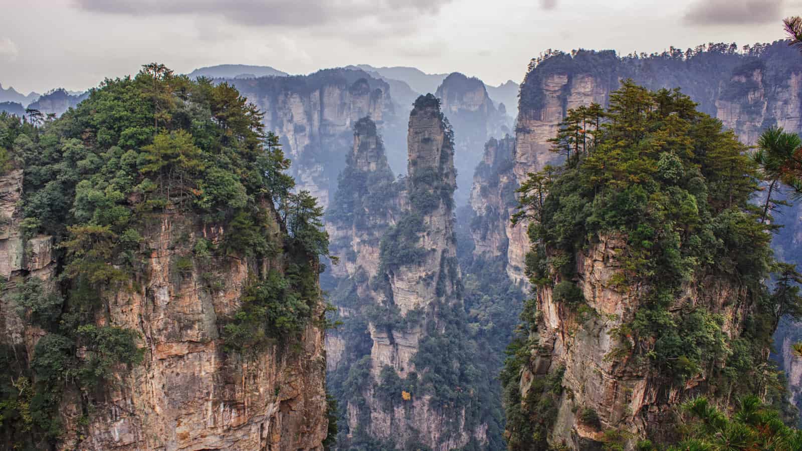 快照：中国Zhangjiajie的Avatar Hallelujah山