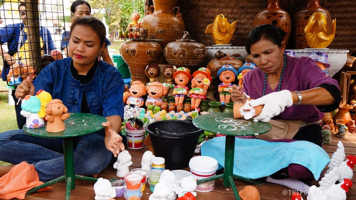 2016泰国旅游节-陶瓷绘画