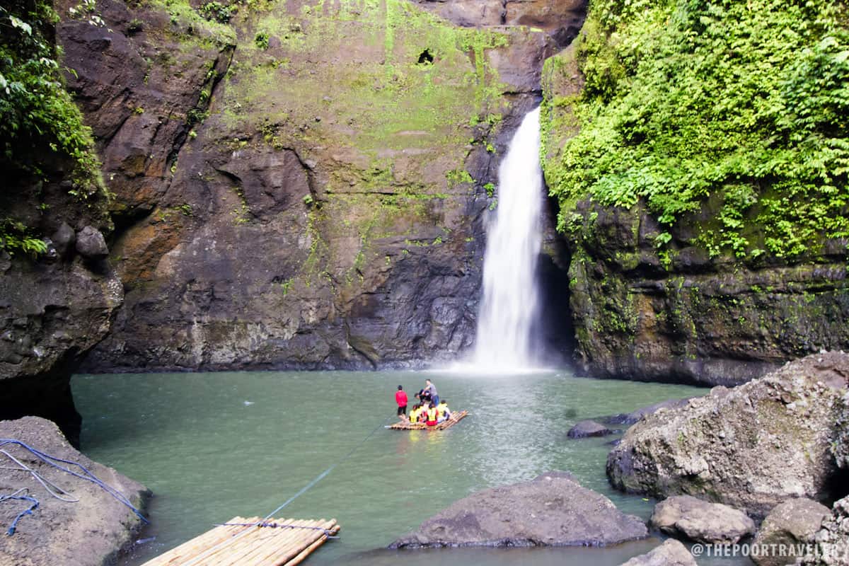 Cavinti瀑布也被称为Pagsanjan瀑布